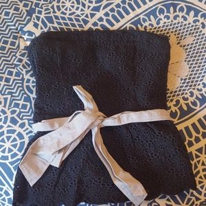 Strapless navy shirt